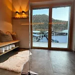 Malia - Alpine Hideaway Pertisau