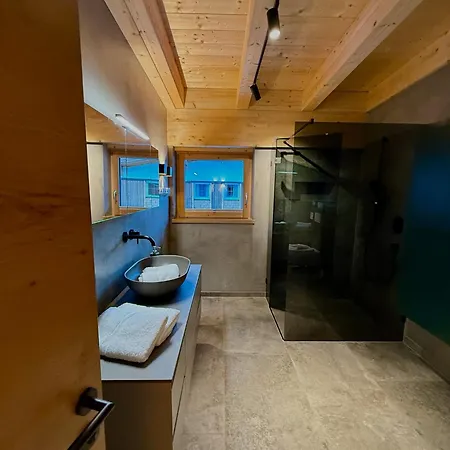 Villa Malia - Alpine Hideaway *