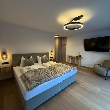 Villa Malia - Alpine Hideaway