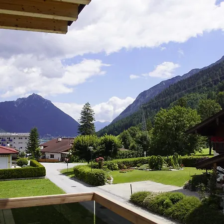 Malia - Alpine Hideaway * Pertisau