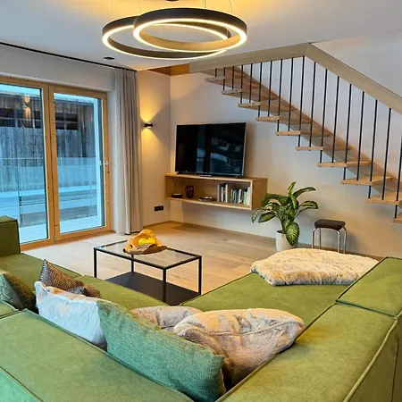 Malia - Alpine Hideaway וילה *