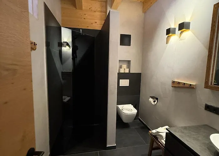 Malia - Alpine Hideaway וילה