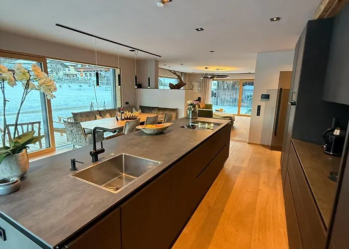 Malia - Alpine Hideaway וילה