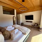 Malia - Alpine Hideaway *