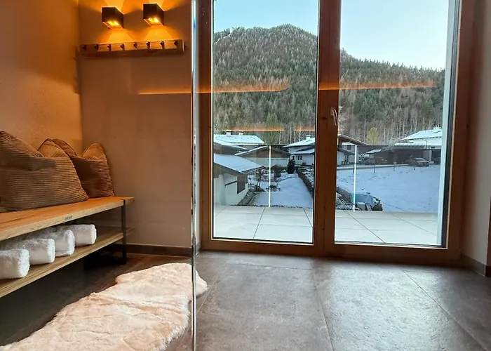 Malia - Alpine Hideaway ペルティサウ